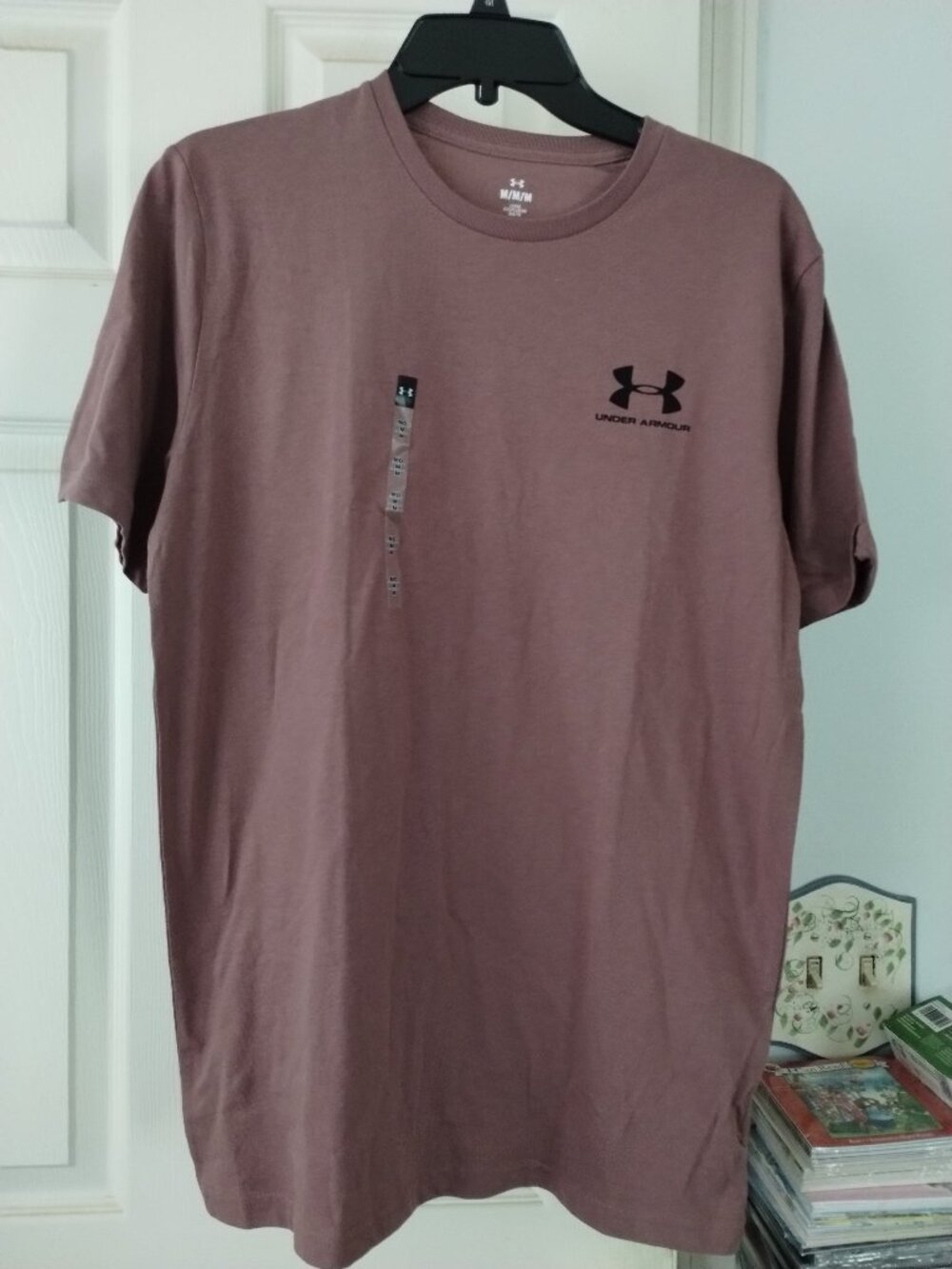 Under Armour men's maroon t- shirt, size - Medium,NWT